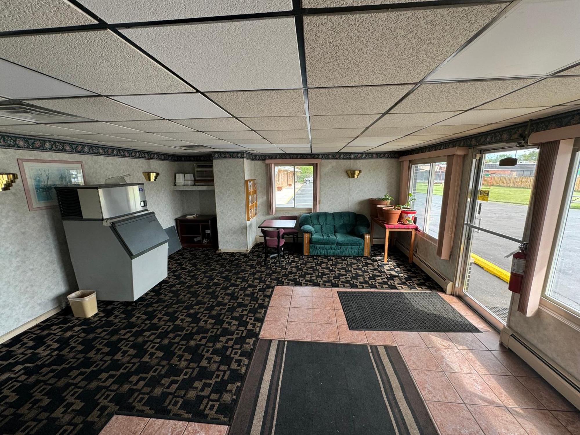 Euclid Motel Бей-Сити Экстерьер фото